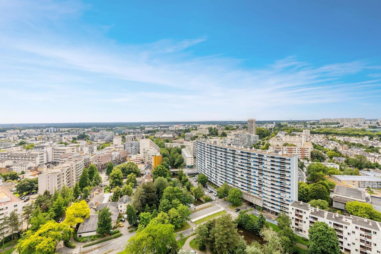 Bellevue, Appartement T2, Terrasse & Parking Рен Екстериор снимка
